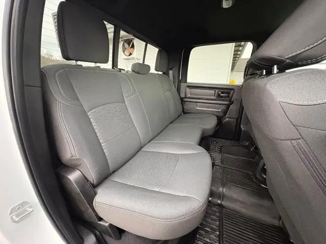 2025 Ram 3500 Tradesman Crew Cab 4x4 6'4" Box