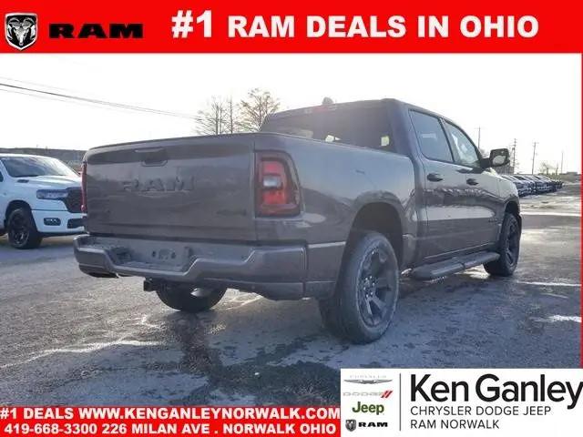 2025 Ram 1500 Big Horn Crew Cab 4x4 5'7" Box