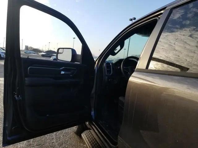 2025 Ram 1500 Big Horn Crew Cab 4x4 57 Box