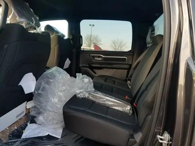 2025 Ram 1500 Big Horn Crew Cab 4x4 57 Box