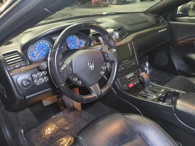 2014 Maserati GranTurismo Standard