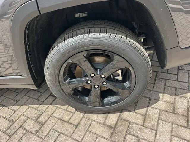 2026 Jeep Grand Cherokee L Limited 4x2