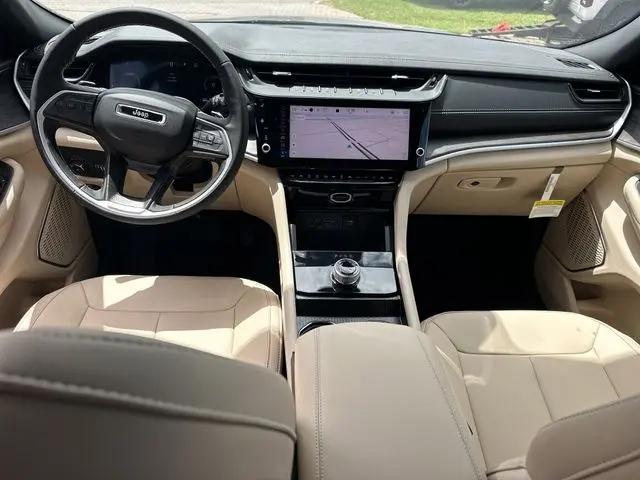 2026 Jeep Grand Cherokee L Limited 4x2