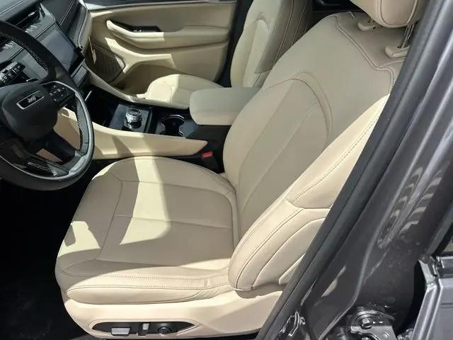 2026 Jeep Grand Cherokee L Limited 4x2
