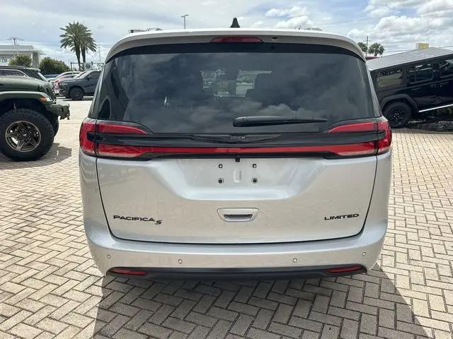 2026 Chrysler Pacifica Limited