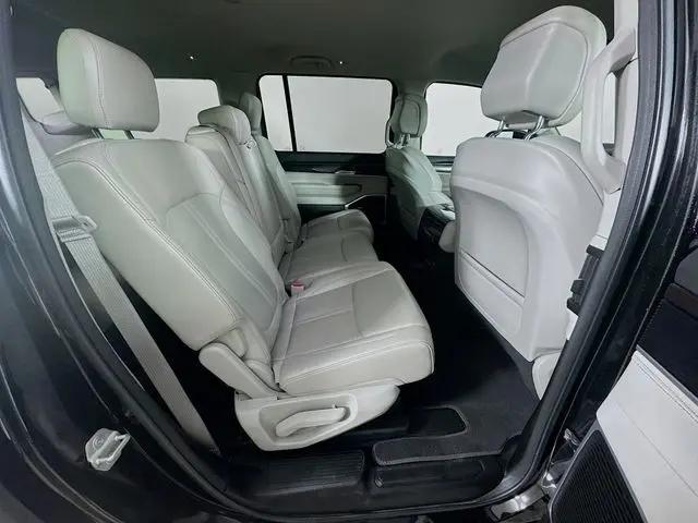 2023 Jeep Wagoneer Series I 4x4