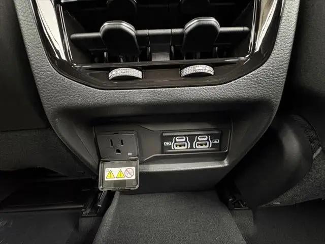 2026 Jeep Grand Cherokee Altitude 4x2