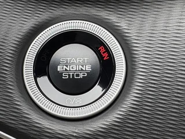2026 Jeep Grand Cherokee Altitude 4x2