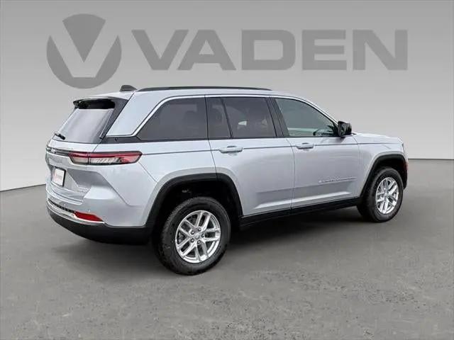 2026 Jeep Grand Cherokee Altitude 4x2