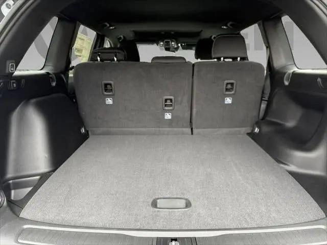 2026 Jeep Grand Cherokee Altitude 4x2