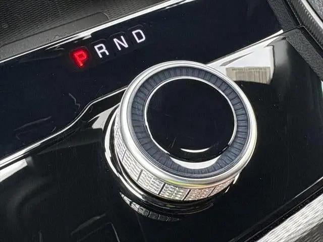 2026 Jeep Grand Cherokee Altitude 4x2