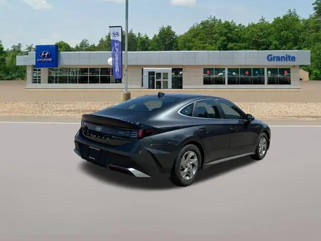 2026 Hyundai Sonata SE
