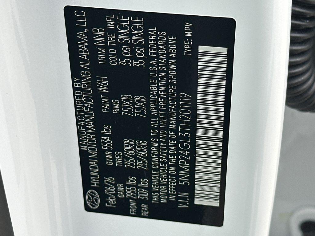 New 2026 White HYUNDAI SEL FWD image 35