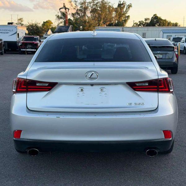 2015 Lexus IS 250 Crafted Line
