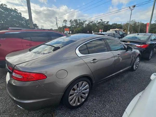 2009 Jaguar XF Premium Luxury