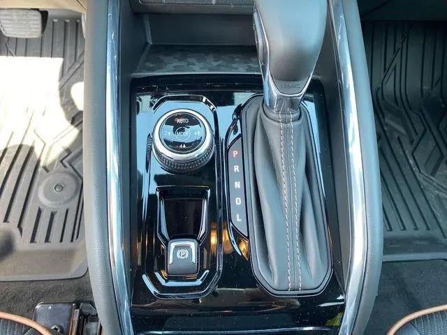 2026 GMC Canyon AT4, 4WD
