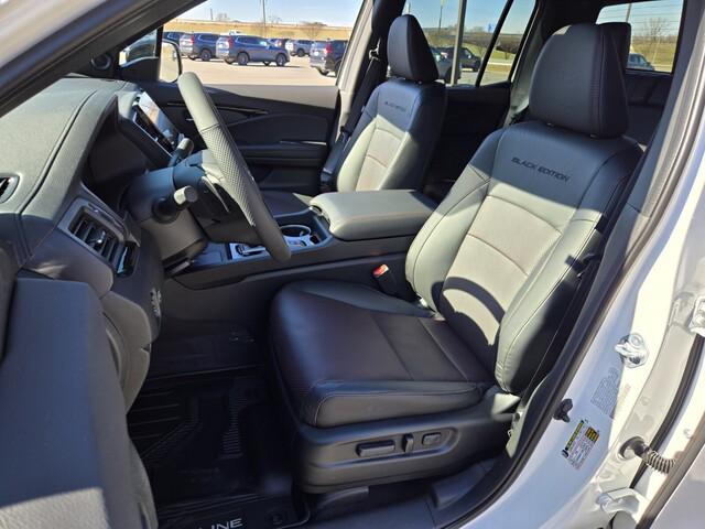 2026 Honda Ridgeline Black Edition Two-Tone