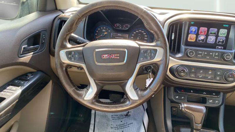 2017 GMC Canyon SLT