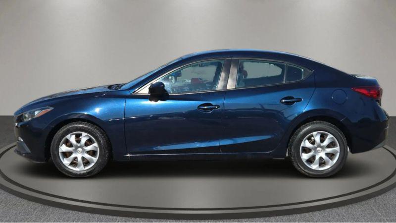 2015 Mazda Mazda3 i Sport