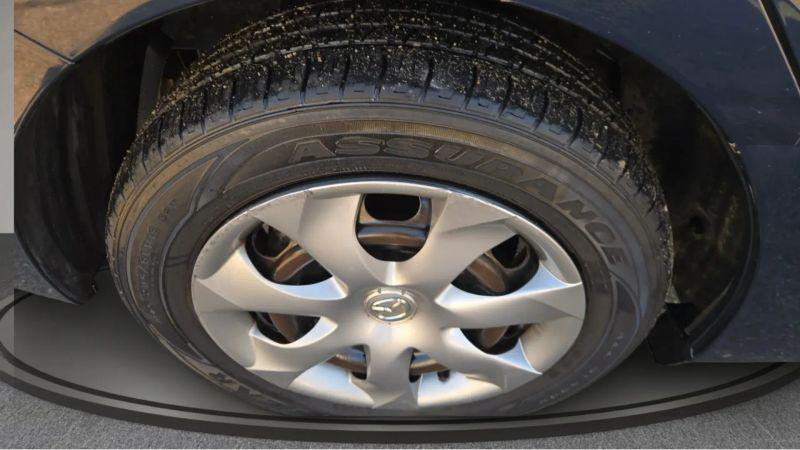 2015 Mazda Mazda3 i Sport