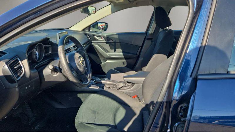 2015 Mazda Mazda3 i Sport