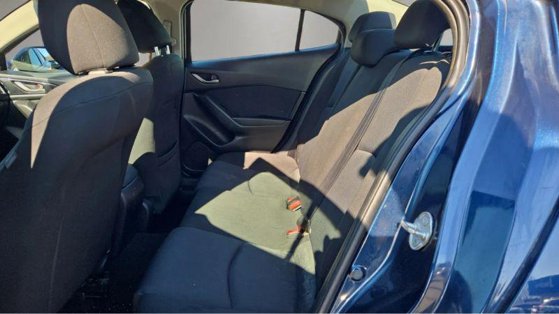 2015 Mazda Mazda3 i Sport