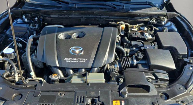 2015 Mazda Mazda3 i Sport