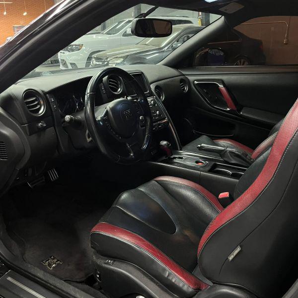 2012 Nissan GT-R Black Edition