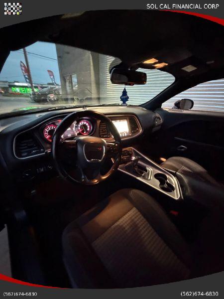 2020 Dodge Challenger SXT