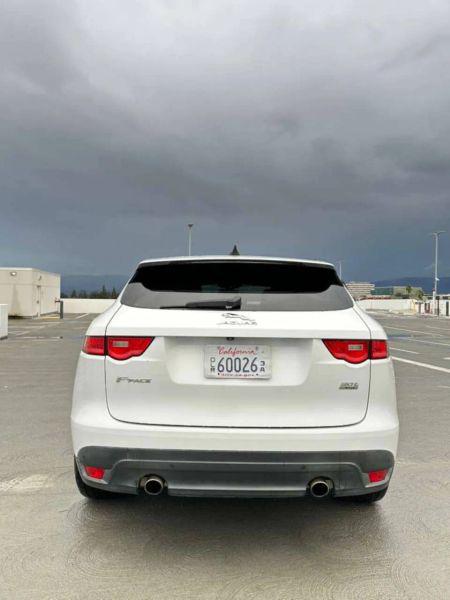 2020 Jaguar F-PACE 30t Prestige