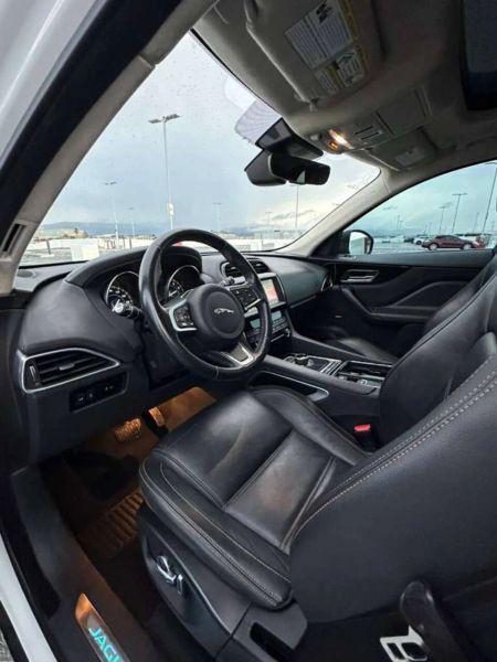 2020 Jaguar F-PACE 30t Prestige