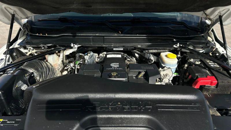 2022 Ram 2500 Laramie Crew Cab 4x4 6'4" Box