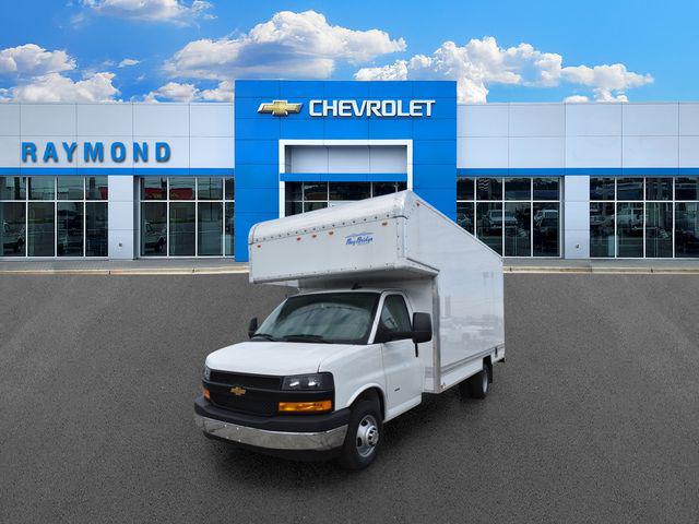 2025 Chevrolet Express Cutaway Work Van