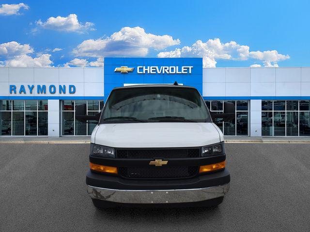 2025 Chevrolet Express Cutaway Work Van