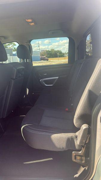 2019 Nissan Titan SV
