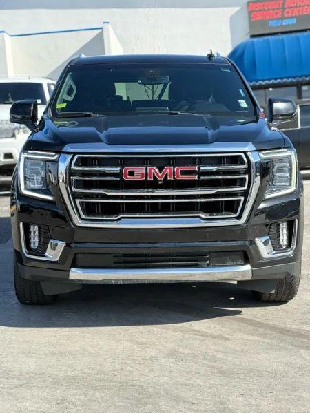2022 GMC Yukon XL 4WD SLT