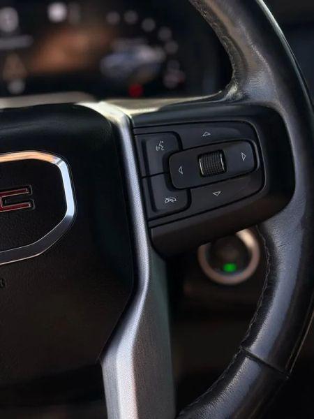 2022 GMC Yukon XL 4WD SLT