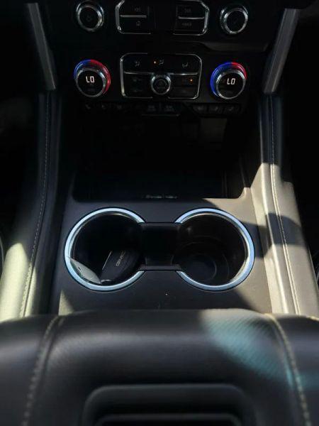 2022 GMC Yukon XL 4WD SLT