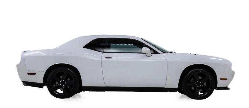 2012 Dodge Challenger SXT