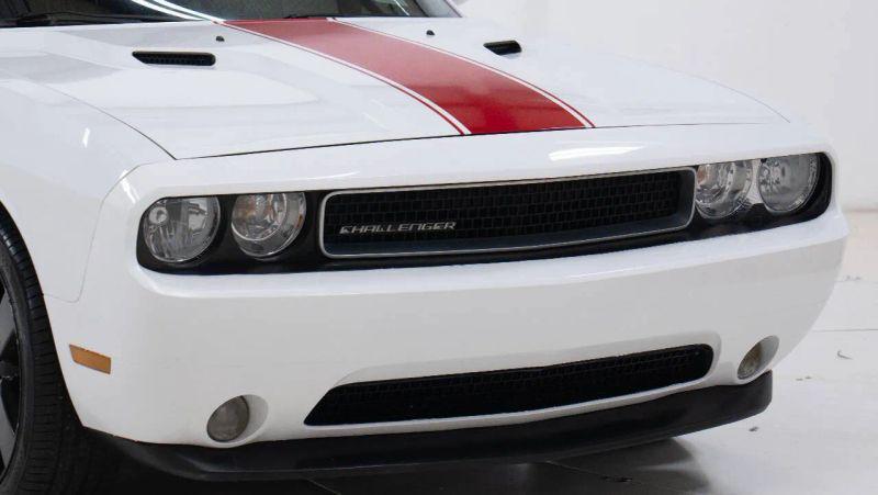 2012 Dodge Challenger SXT
