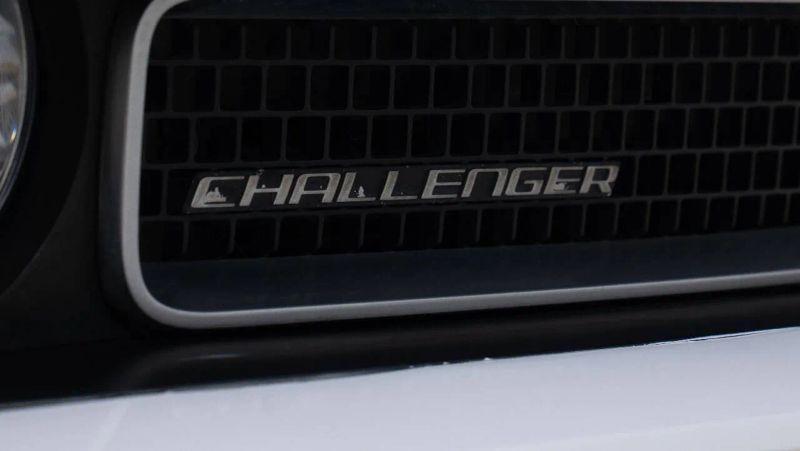 2012 Dodge Challenger SXT