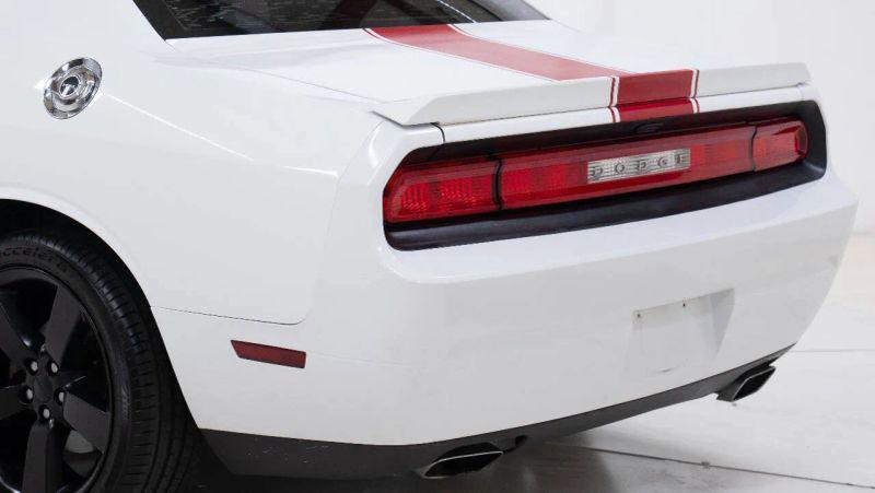 2012 Dodge Challenger SXT
