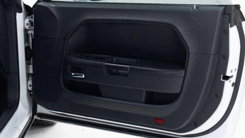 2012 Dodge Challenger SXT