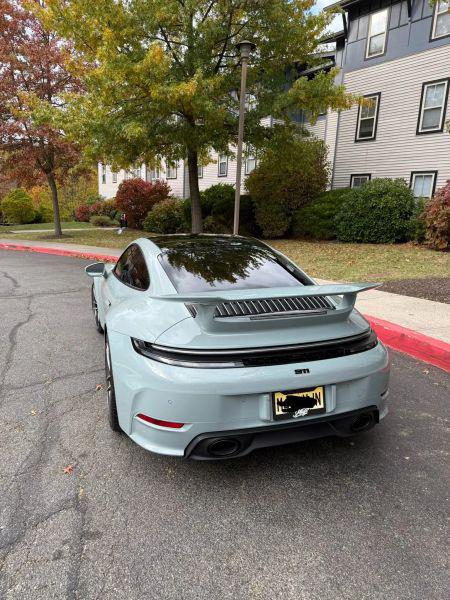 2025 Porsche 911 Carrera