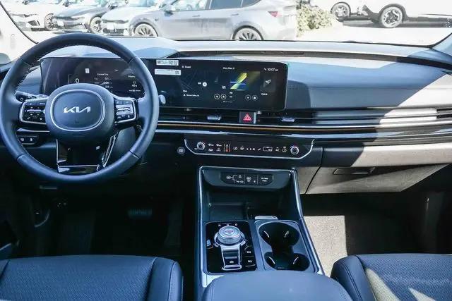 2026 Kia Carnival MPV SX Prestige