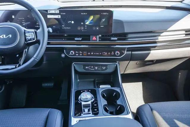 2026 Kia Carnival MPV SX Prestige