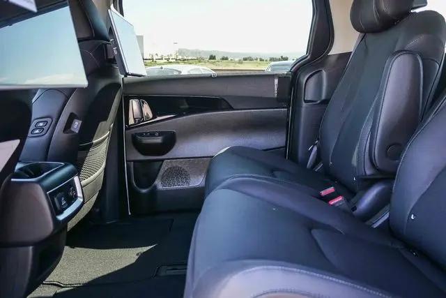 2026 Kia Carnival MPV SX Prestige
