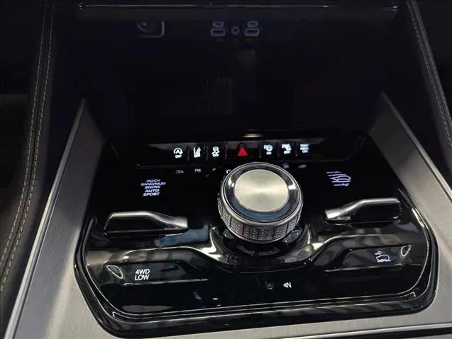 2026 Jeep Grand Wagoneer Upland