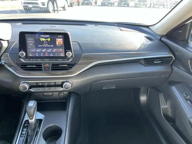 2025 Nissan Altima SV FWD