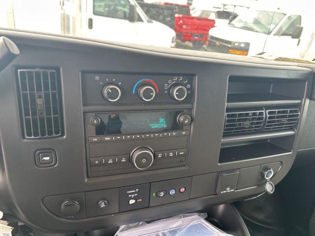 2025 Chevrolet Express Cutaway Work Van